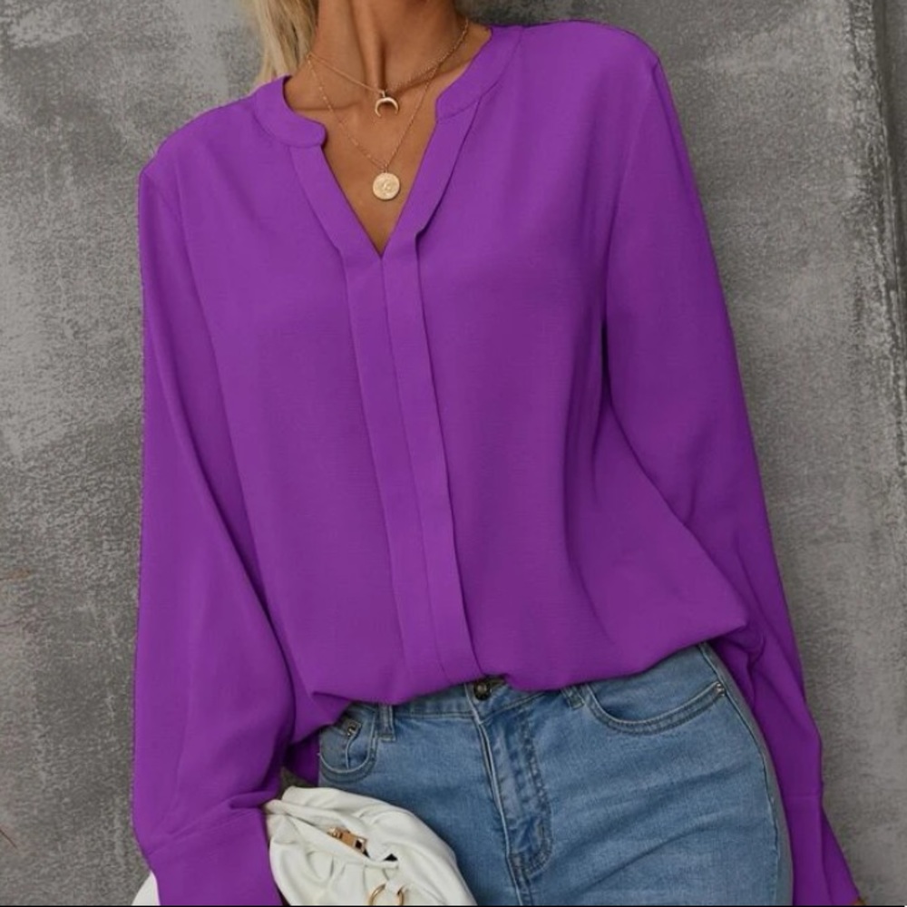 NWT Purple notched v neck long sleeve top - Picture 4 of 5